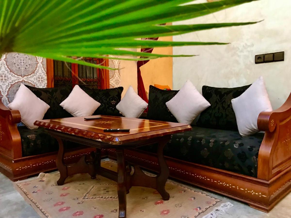Dar Eljazouli Apartment มาร์ราเกช ภายนอก รูปภาพ