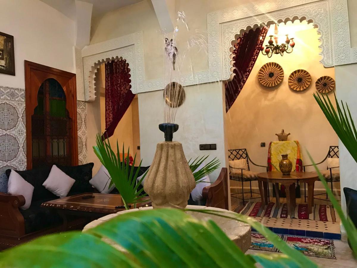 Dar Eljazouli Apartment มาร์ราเกช ภายนอก รูปภาพ