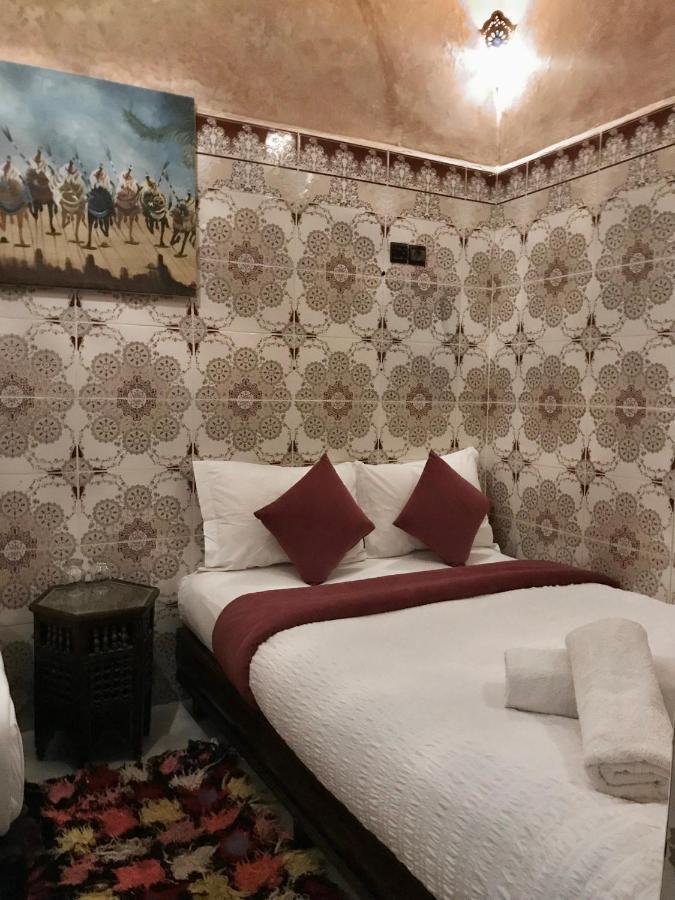 Dar Eljazouli Apartment มาร์ราเกช ภายนอก รูปภาพ